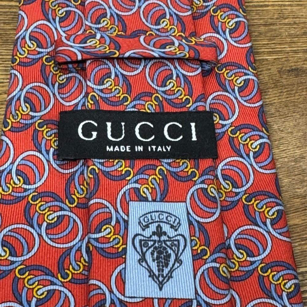 Gucci Men's 100% Silk Woven Neck Tie Necktie Geometric Red Blue Logo Print Italy